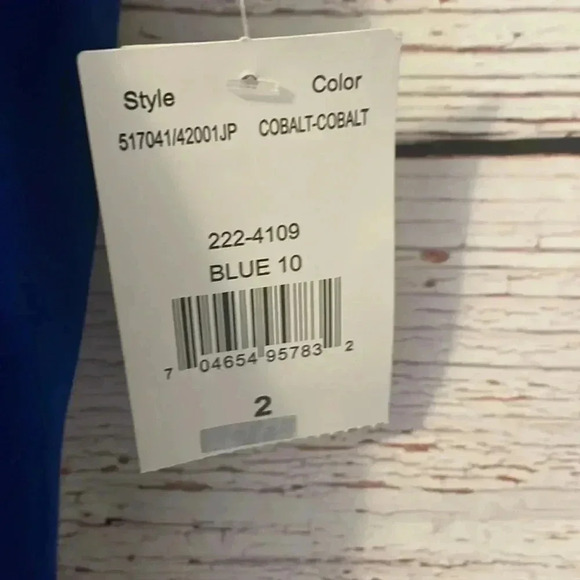 Ice dress - Picture 3 of 4